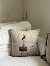Ladda upp bild till gallerivisning, Home Kuddfodral 50x50 Limited edition - TOVE FRANK