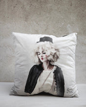 Ladda upp bild till gallerivisning, Stay there kuddfodral 50x50cm / 65x65cm - TOVE FRANK