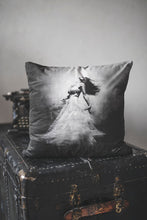 Ladda upp bild till gallerivisning, Waltz kudde - TOVE FRANK