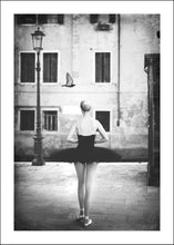 Ladda upp bild till gallerivisning, Guilia poster - TOVE FRANK