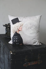 Ladda upp bild till gallerivisning, Livet kuddfodral 50x50cm / 65x65cm - TOVE FRANK