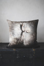 Ladda upp bild till gallerivisning, Magic kuddfodral 50x50cm / 65x65cm - TOVE FRANK