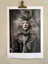 Load image into Gallery viewer, Daisy Dot | Studio Sale – Skadat exemplar - TOVE FRANK
