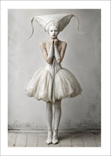 Ladda upp bild till gallerivisning, Petit Pierrot – Limited Artist Release - TOVE FRANK
